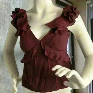 Leslie Flores (Roxberi) Beverly Hills -  halter/cami in Maroon. Size: M.